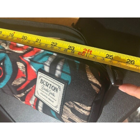 Burton Over the Shoulder Beer Holder Cooler 5 cans Picasso style face print - Picture 11 of 13